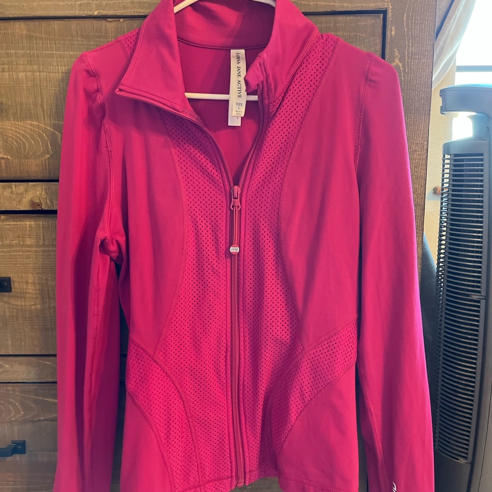 Lorna Jane jacket size large pink